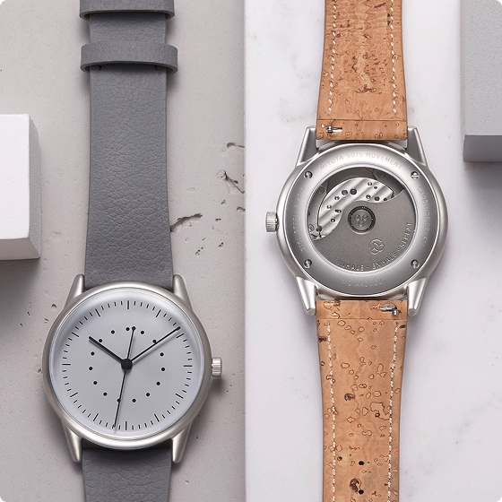 Automatic, Battery-Free Mechanism